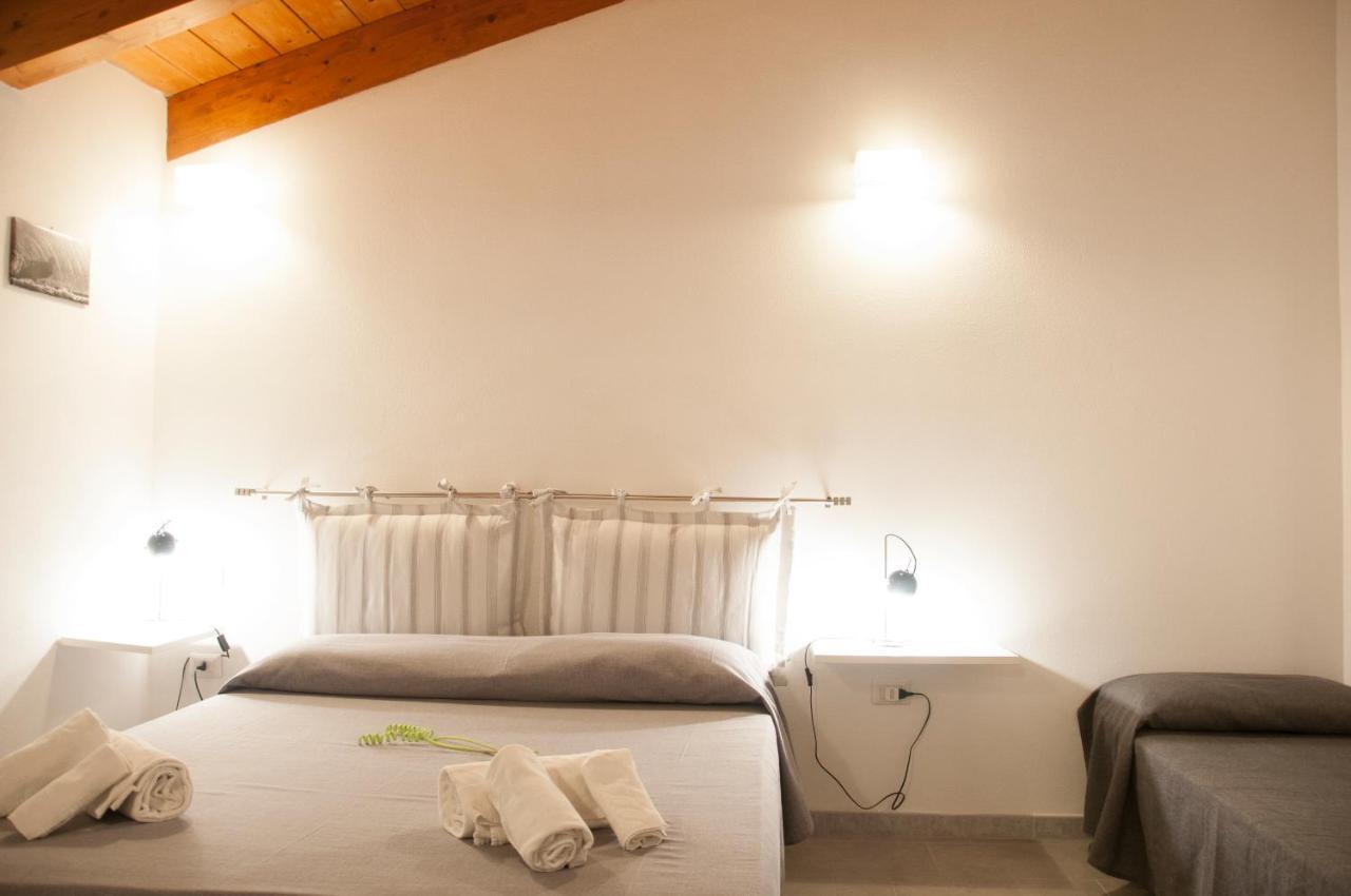Alghero Detrabis B&B מראה חיצוני תמונה